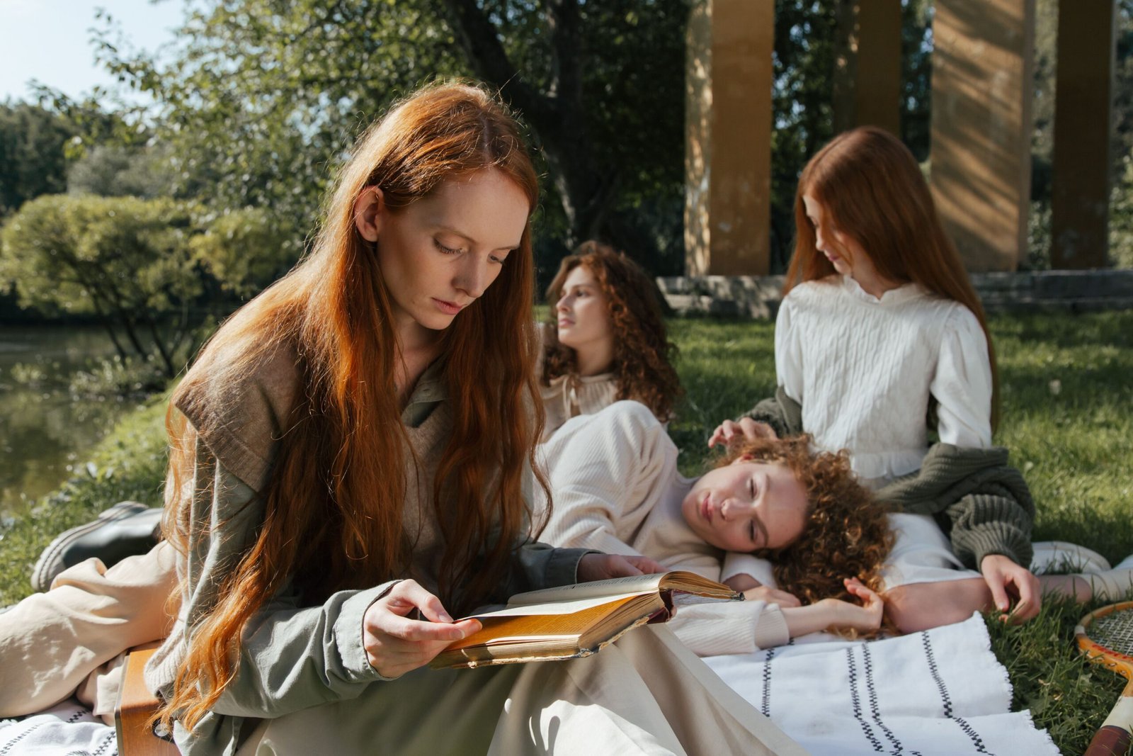 Little women